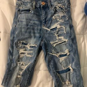 American Eagle distressed jeans